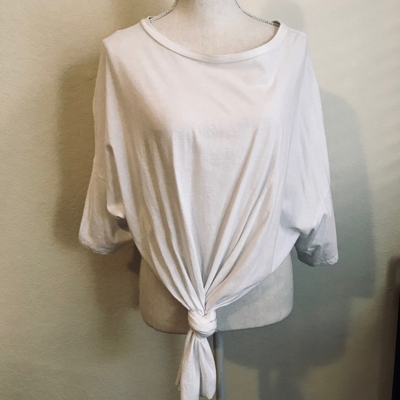 Front Knot T-Shirt - Picture 2 of 5